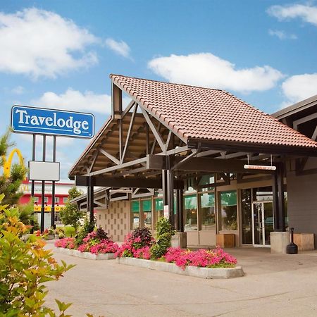 Travelodge By Wyndham Prince Albert Exterior foto